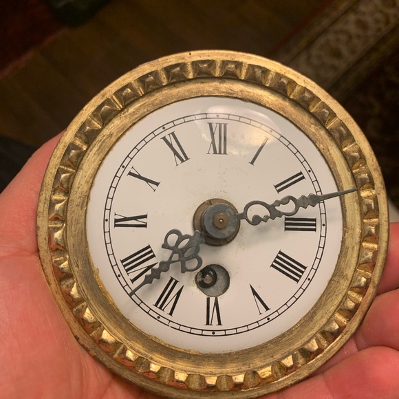 antique-19-th-century-gilt-mantle-clock - Picture 8 of 8